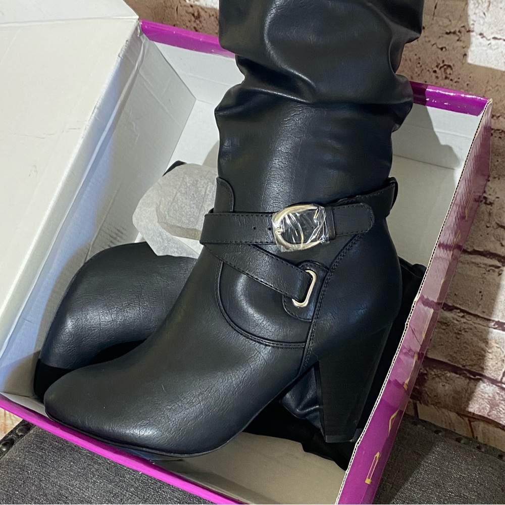 RAMPAGE Black Heeled Boots